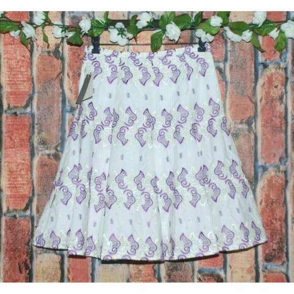 NWT WDNY White & Purple Embroidered Skirt Size 4 Sequin A-Line Gypsy Playful - Picture 5 of 7